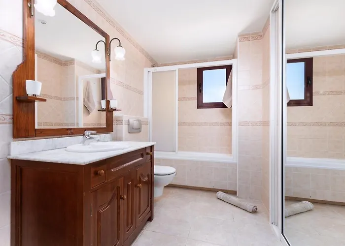 Home2book Sea Front El Granillo, & Wifi شقة *